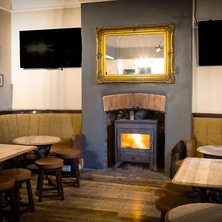 The Friendship Hotel Stocksbridge  Екстериор снимка