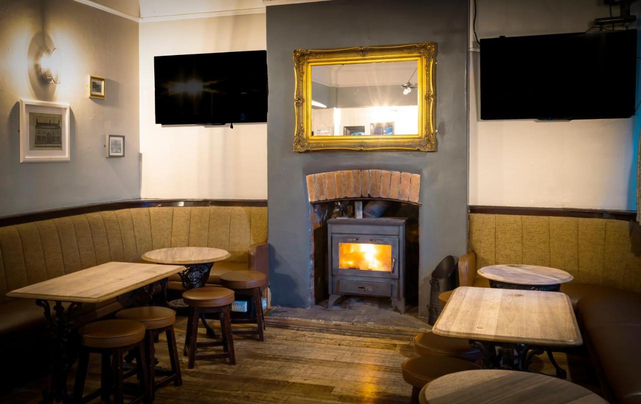 The Friendship Hotel Stocksbridge  Екстериор снимка