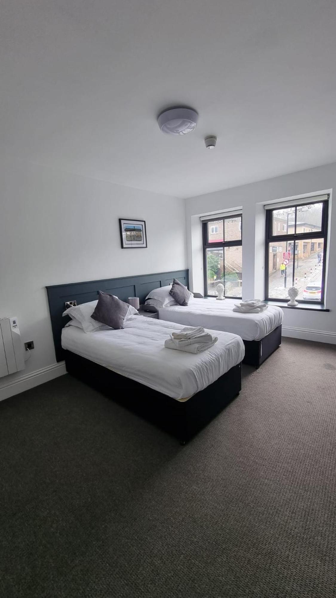 The Friendship Hotel Stocksbridge  Екстериор снимка