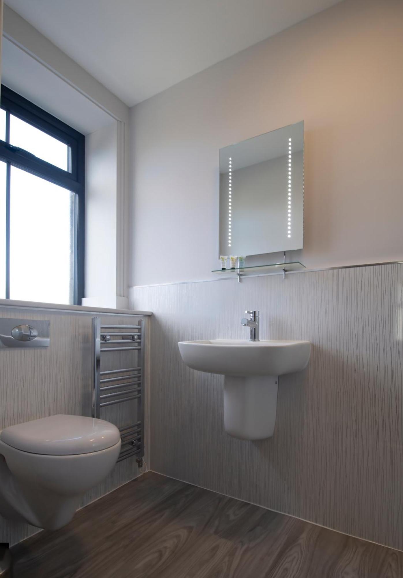 The Friendship Hotel Stocksbridge  Стая снимка